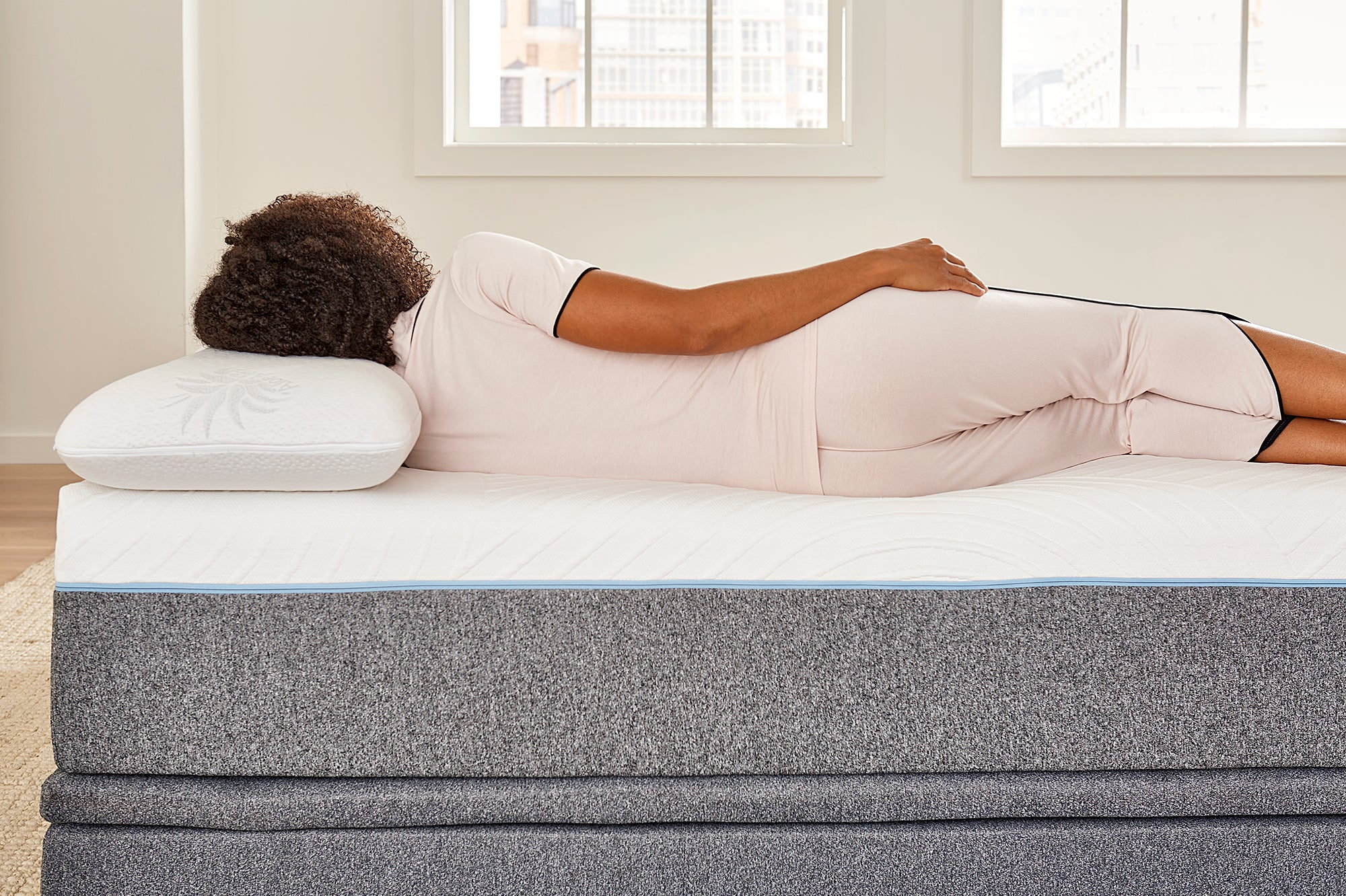Image of Mlily Fusion Luxe 12.5" Hybrid Mattress