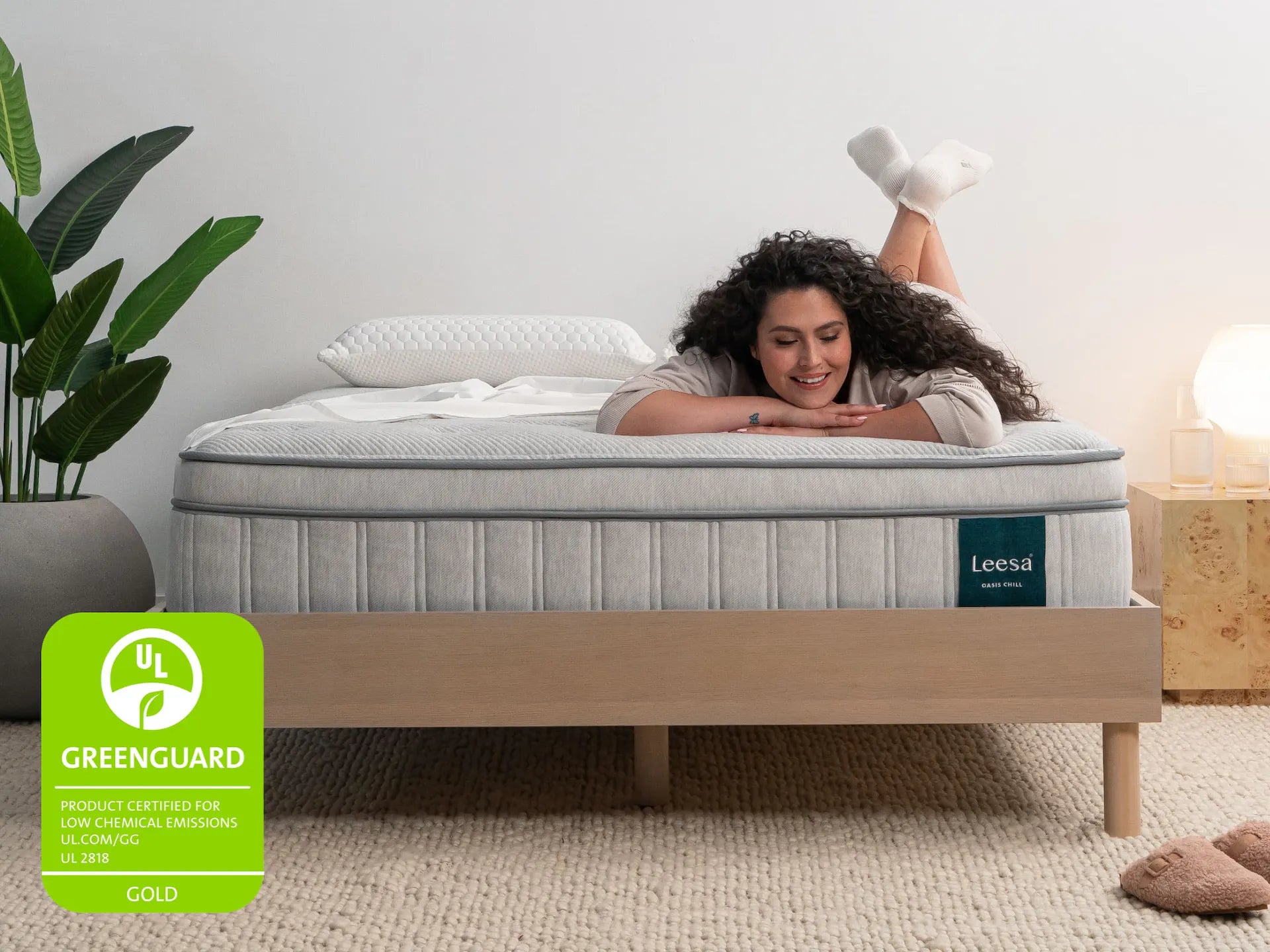 Image of Leesa Oasis Chill Hybrid Mattress